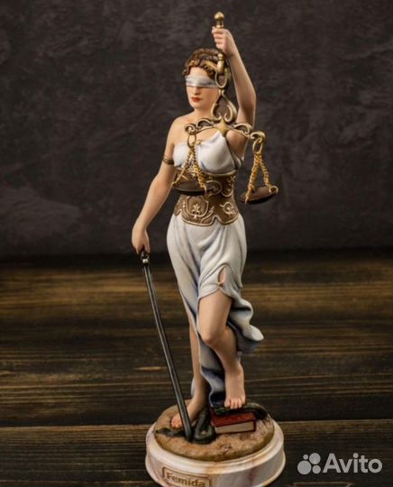 Статуэтка богиня Фемида / 28 см