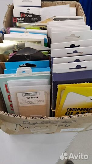 Защитные стекла на смартфон по 50р