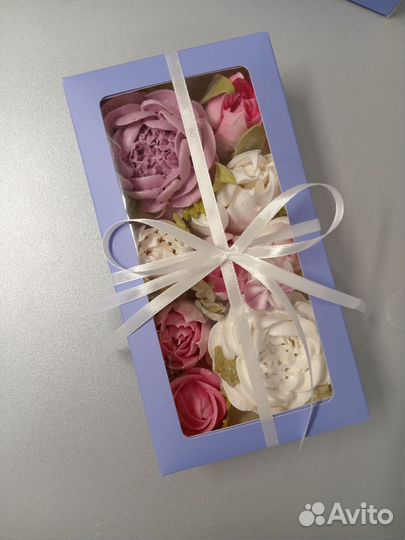 Съедобный букет из зефира в коробке