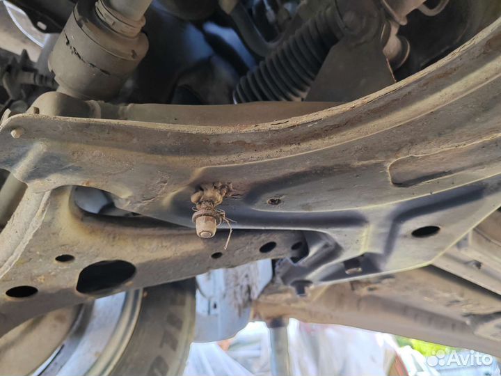 Подрамник lifan X60