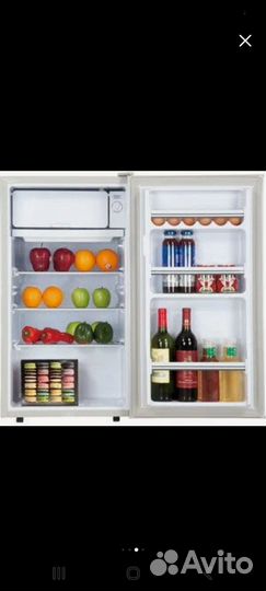 Холодильник маленький с морозилкой