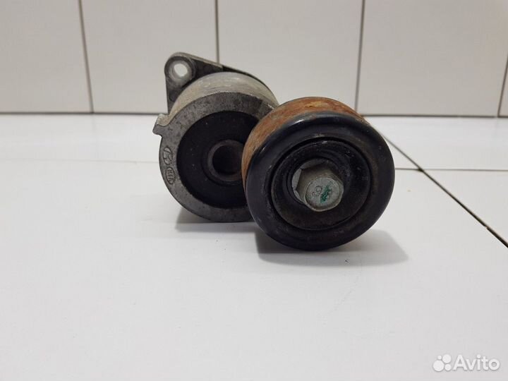 Ролик-натяжитель (Hyundai Santa Fe IV)