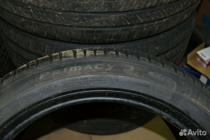 Michelin Primacy 3 ZP 245/45 R19 и 275/40 R19 101Y