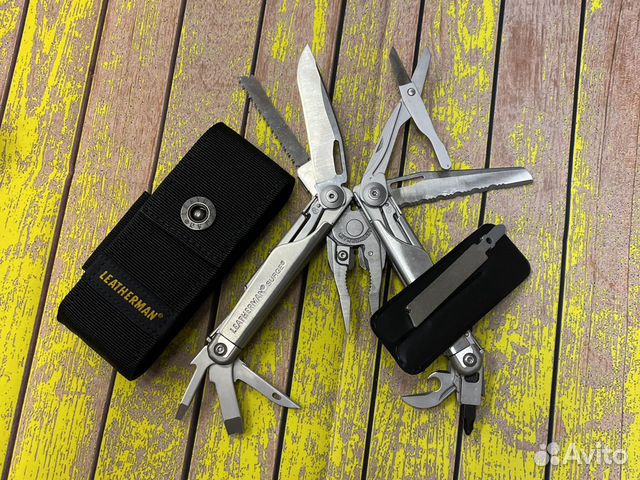 Мультитул Leatherman Surge