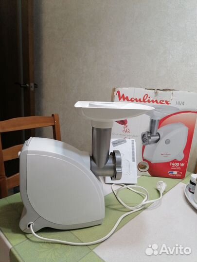 Мясорубка электрическая moulinex