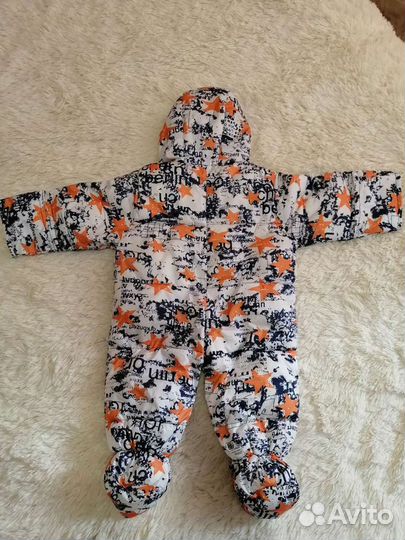 Продам детский демисезонный комбинезон