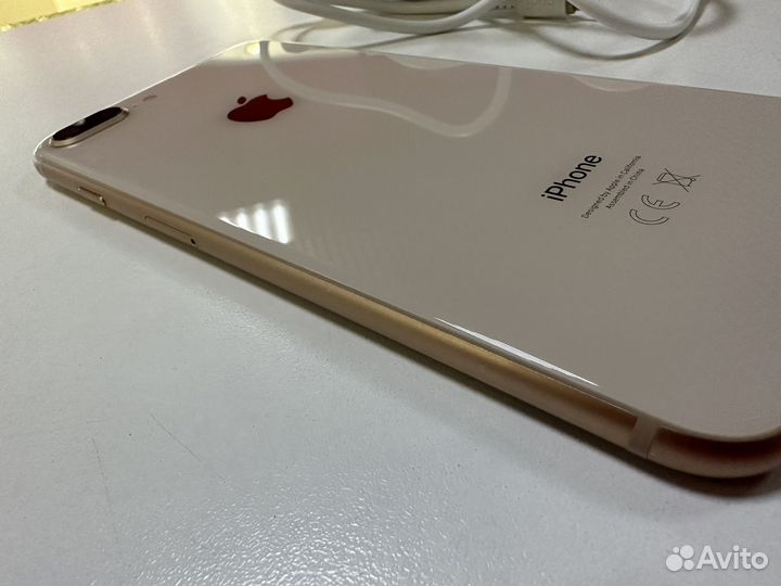 iPhone 8 Plus, 64 ГБ