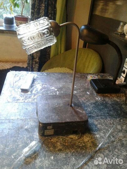 Настольная лампа гдр 1974 год