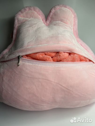 Мягкая игрушка с пледом