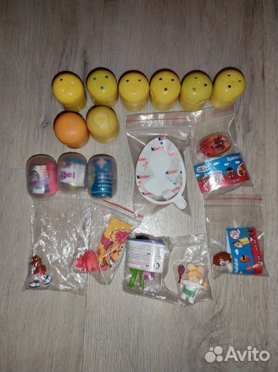 Игрушки из шоколадных яиц