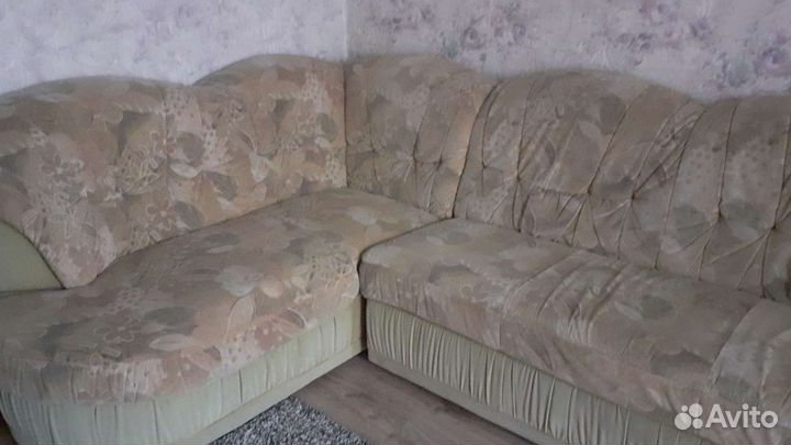 Угловой диван