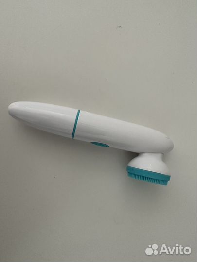 Щетка для очищения лица электрическая