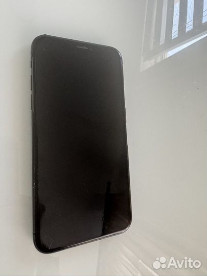 iPhone Xs, 64 ГБ