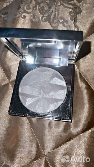 Хайлайтер revolution pro