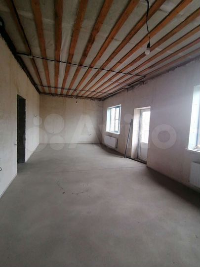 Дом 100 м² на участке 8 сот.