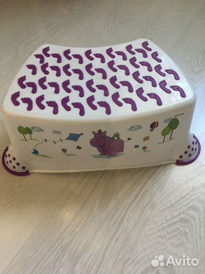 Горшок +подставка для девочки