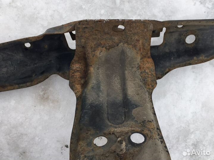 Усилитель переднего бампера Дайхатсу Териос 1