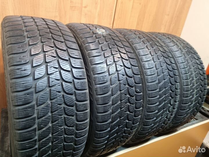 Bridgestone Blizzak LM-25 225/45 R18