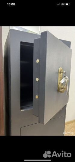 Сейф двудверный двухсекционный Crosna