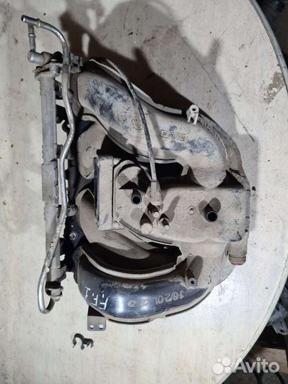 Коллектор впускной Ford Focus 1 1.8