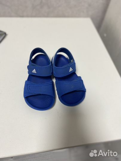 Сандали adidas