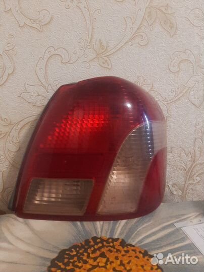 Задный стоп фара на тойота королла 124 кузов