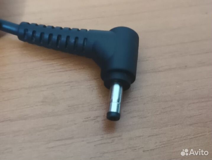 Блок питания Lenovo / 45W 20V 2.25A 4.0x1.7мм