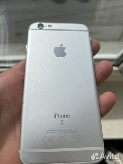 iPhone 6S, 128 ГБ