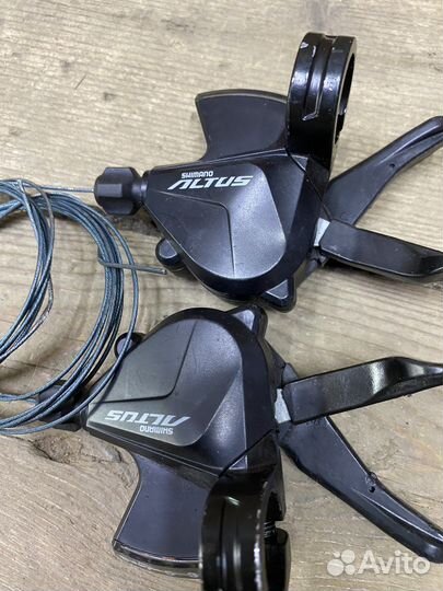 Манетки shimano altus SL-M2000 3 на 9 почти топ