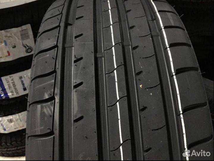 Windforce Catchfors UHP 245/35 R21 96Y