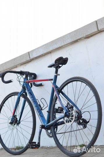 Шоссейный велосипед