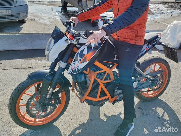 KTM 390 duke