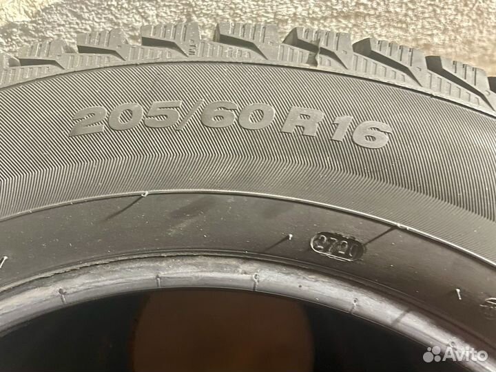 Viatti Brina Nordico V-522 205/60 R16