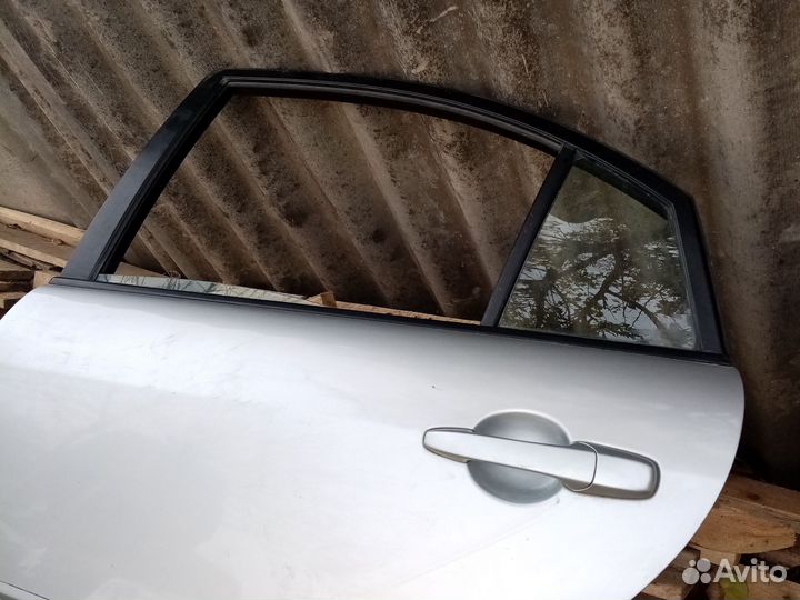 Двери на mazda 6