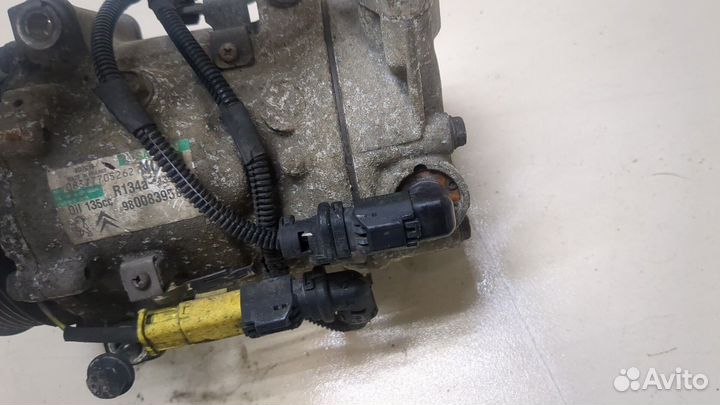 Компрессор кондиционера Peugeot 3008