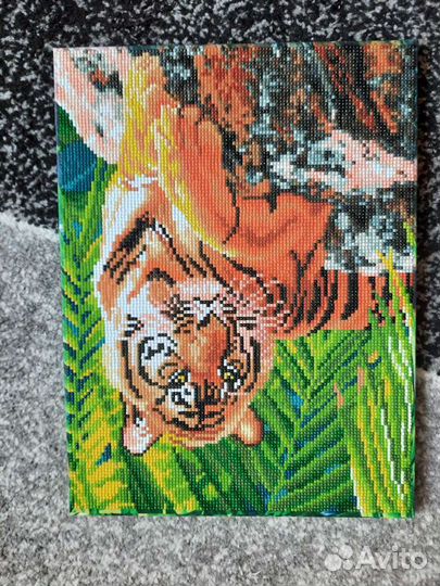 Картина стразами (алмазная мозаика)