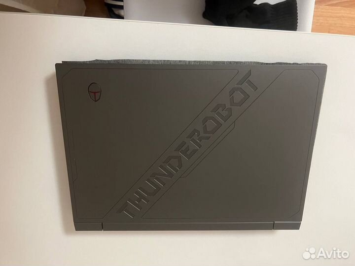 Игровой ноутбук thunderobot
