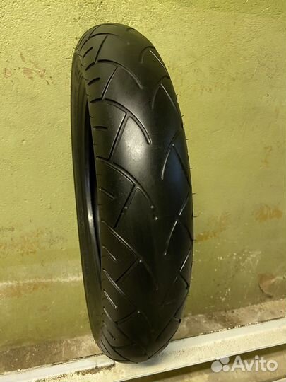 140/80 R17 Metzeler ME880 Marathon (160)