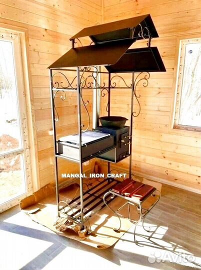 Мангал с крышей
