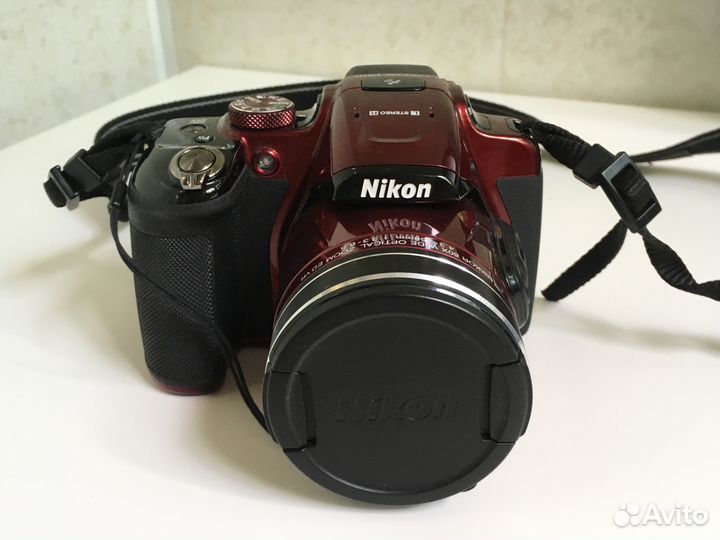 Nikon Coolpix P610 красный