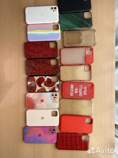 Чехлы на iPhone 11