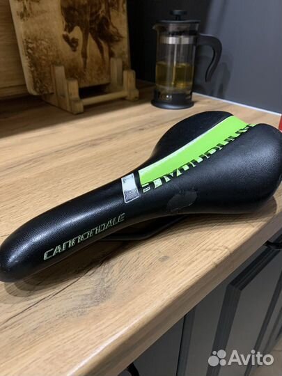 Седло для велосипеда Cannondale /брызговик