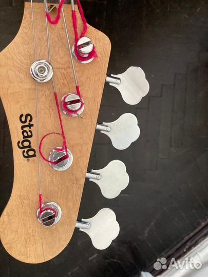 Бас-гитара stagg