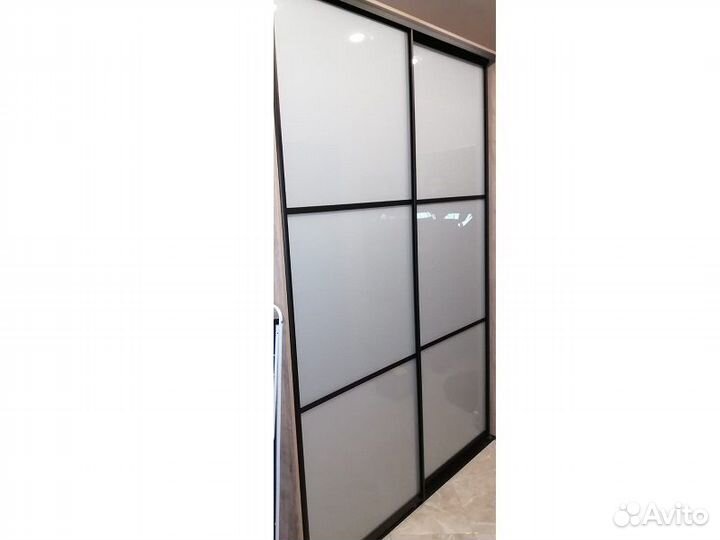 Встроенный шкаф купе на заказ