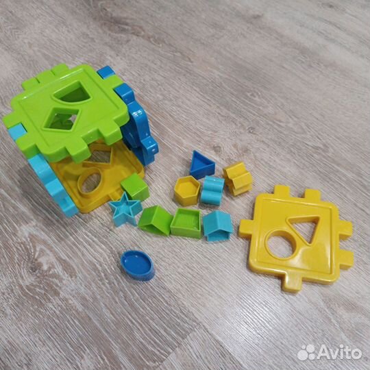 Сортер Кубик развивающий