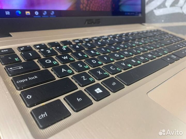 Легкий шустрый Asus на Intel/SSD