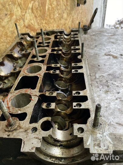 Головка блока цилиндров AEB 1.8 T