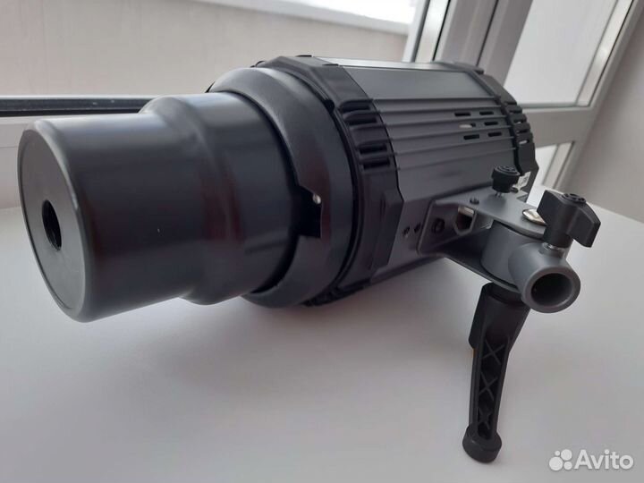 Осветитель галогенный Falcon Eyes QL-1000BW