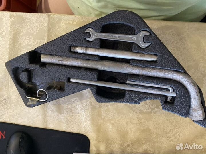 Ящик для инструментов Porsche Cayenne 955