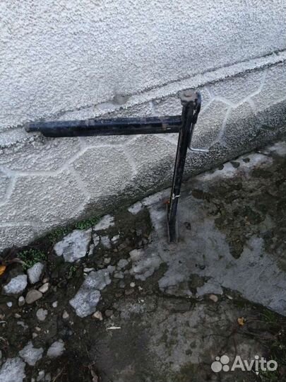 Домкрат винтовой продаю